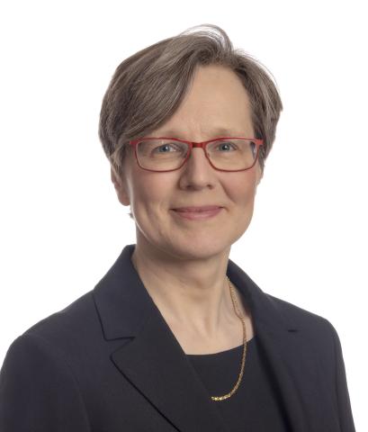 Dr Annegret Dahlmann-Noor