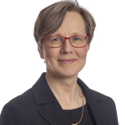 Dr Annegret Dahlmann-Noor